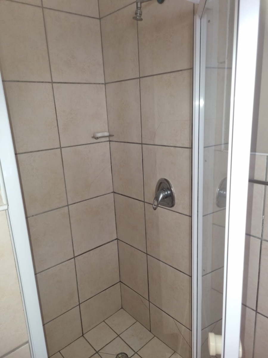 1 Bedroom Property for Sale in C Place Eastern Cape